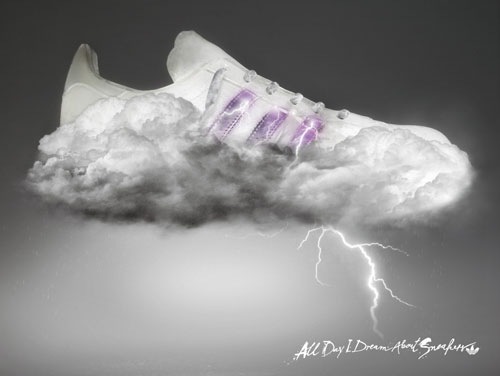 Adidas: Весь день я мечтаю о тапочках, облаке