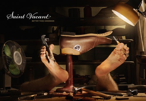 рекламный постер обуви Saint Vacant