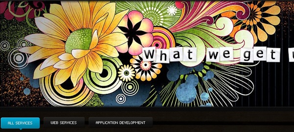 яркие цветы и брызги в дизайне сайта