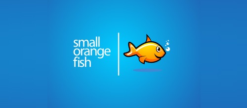 Забавная оранжевая рыбка