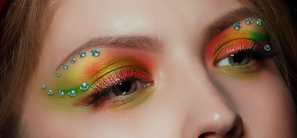 How to Apply Creative Makeup with Photoshop 15